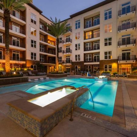 Downtown Apt Free Parking - Pool - Gym - Fully Kitchen Houston Exteriör bild