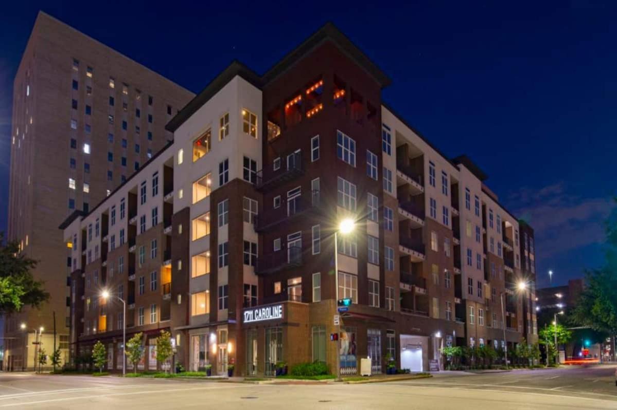 Downtown Apt Free Parking - Pool - Gym - Fully Kitchen Houston Exteriör bild