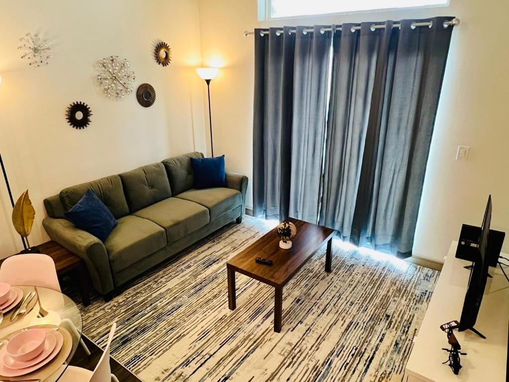 Downtown Apt Free Parking - Pool - Gym - Fully Kitchen Houston Exteriör bild