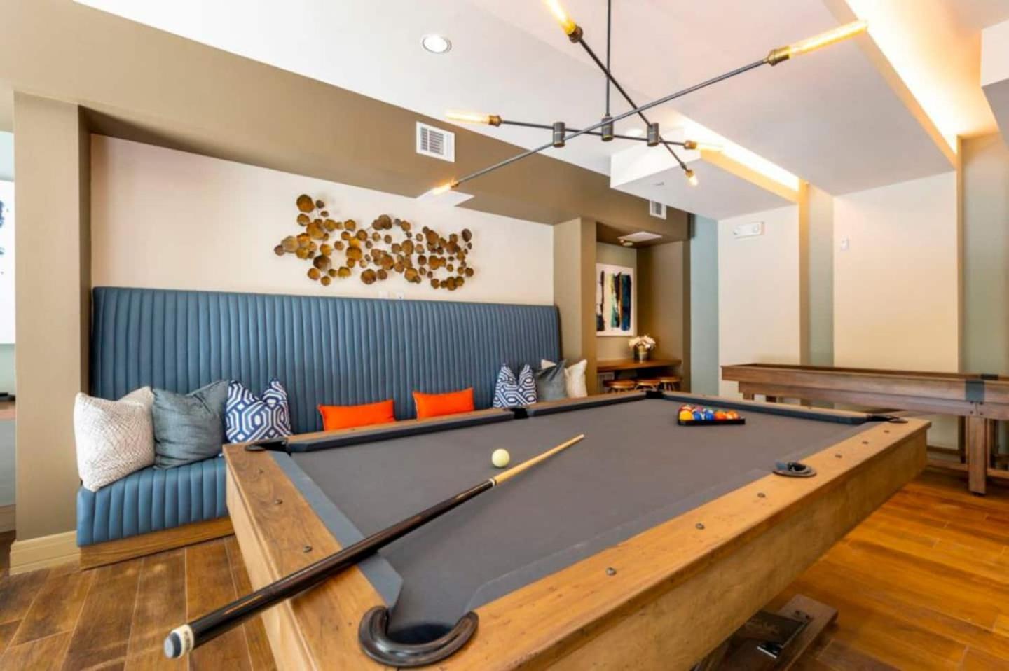 Downtown Apt Free Parking - Pool - Gym - Fully Kitchen Houston Exteriör bild